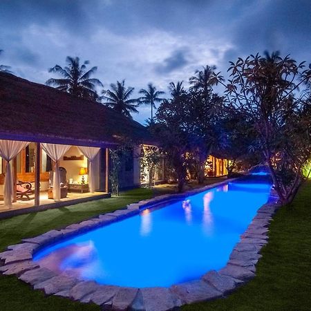 Dolcemare Resort Gili Air Exterior photo